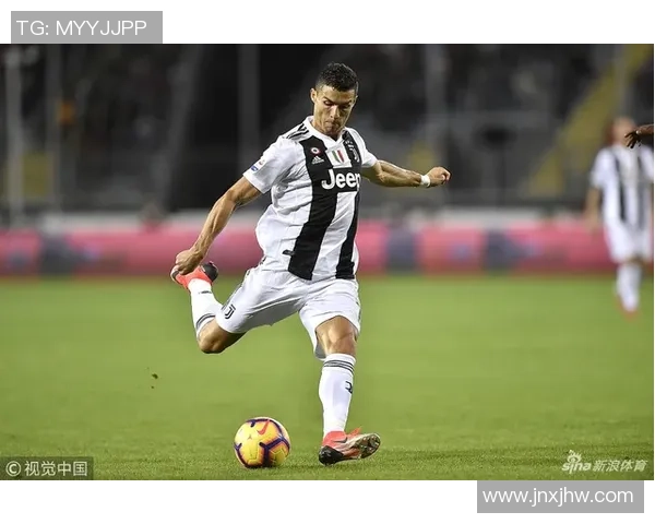 意大利足球天才回归巅峰之路 揭秘亚球星的奋斗与荣耀 意大利足球天才回归巅峰之路 揭秘亚球星的奋斗与荣耀