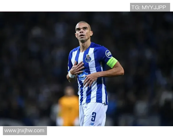 潮流感爆棚的足球球星高清壁纸精选分享